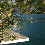 Tonarino Iseo Lägenhet *